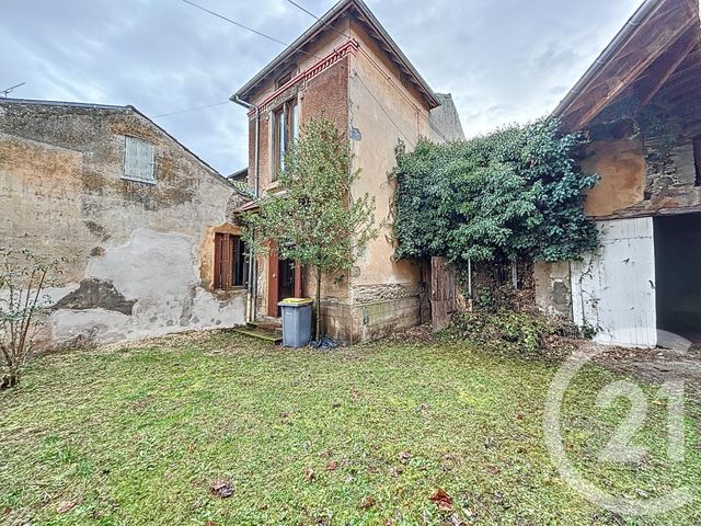 Maison à vendre - 12 pièces - 220 m2 - Gannat - 03 - AUVERGNE