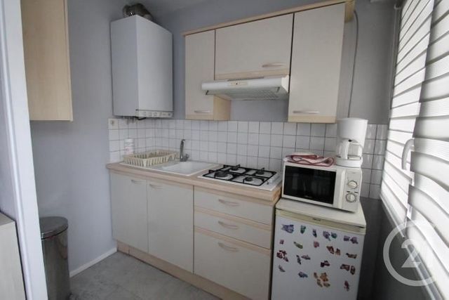 Appartement à louer - 2 pièces - 23 m2 - Vichy - 03 - AUVERGNE